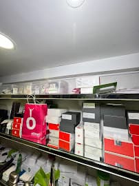Shimpoli, Eksar, Sodawala Lane, IC Colony clinic
